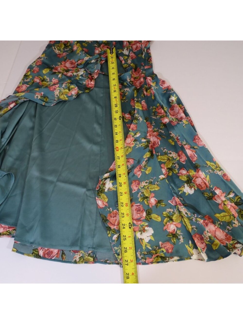 HELLO MOLLY Style Statement Era One Shoulder Satin Maxi Dress Green Size S 4 NEW - Picture 15 of 16